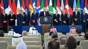 Iran: Trump hawezi kuwa mtu wa kuleta amani wakati anachochea vita visivyo na mwisho
