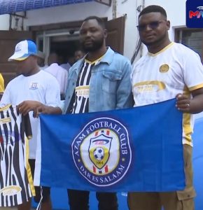 KUTOKA ZANZIBAR: Mashabiki wa Azam FC, wakiongozwa na Meneja Mauzo na Masoko, Ayoub Shelukindo na Katibu wa Mashabiki Ahmed Jobe…