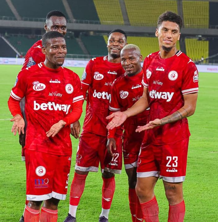 UCHAMBUZI KUHUSU SIMBA: Mchambuzi wa soka @sharif_bayona anaichambua kwa kina mechi ya Ligi ya Mabingwa Afrika (CAFCL) kati ya N...