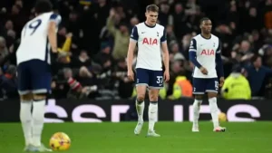 Tetesi za soka Ulaya Jumanne: Wachezaji wa Tottenham kupunguziwa mishahara iwapo timu yao itashushwa daraja