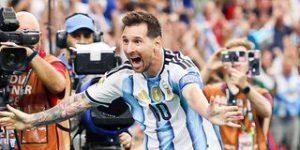 Messi alivyozaliwa upya, Argentina ikifuzu 32 bora
