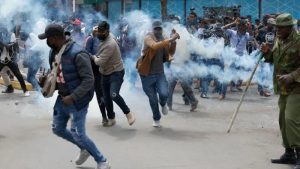 Polisi yatumia mabomu ya machozi kudhibiti maandamano Kenya
