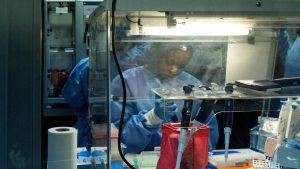 Ebola DRC: Jaribio la kimatibabu laanza kwa ajili ya matibabu dhidi ya aina ya Bundibugyo