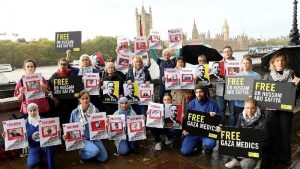 Madaktari na wauguzi wa London wataka kuachiliwa huru daktari wa watoto wa Kipalestina