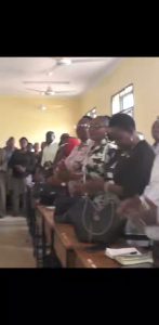 Maelfu ya vikundi vya ulinzi shirikishi wilayani Nzega, mkoani Tabora, wameungana na viongozi mbalimbali wa Serikali wilayani hu…