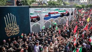 Mamilioni wafurika Tehran kwa mazishi ya kihistoria ya Kiongozi Muadhamu aliyeuawa Shahidi