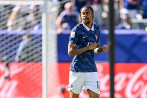 Tetesi za Soka Ulaya Jumatatu: PSG wanataka pauni milioni 145 kumtoa Barcola